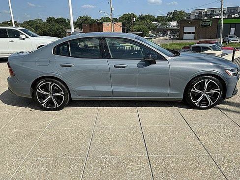 Certified 2024 Volvo S60 B5 Core AWD/4WD image 7