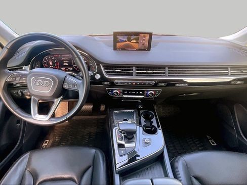 Used 2019 Audi Q7 3.0T Prestige AWD/4WD image 16