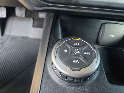 Certified 2023 Ford Bronco 2-Door w/ Sasquatch Package image 21