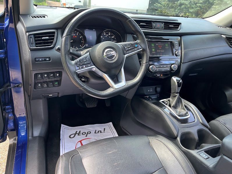 Used 2019 Nissan Rogue SL w/ Premium Package AWD/4WD image 10
