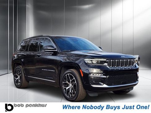 Used 2022 Jeep Grand Cherokee Summit image 1