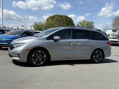 Used 2022 Honda Odyssey Elite