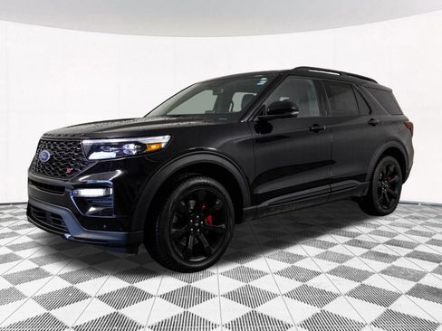 Used 2023 Ford Explorer ST w/ Equipment Group 401A image 9