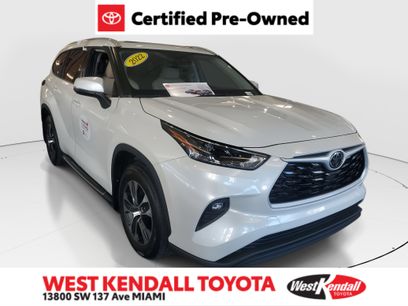Used 2022 Toyota Highlander XLE