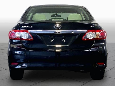 Used 2012 Toyota Corolla LE FWD image 4