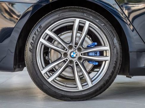 Used 2017 BMW 740i xDrive AWD/4WD image 15