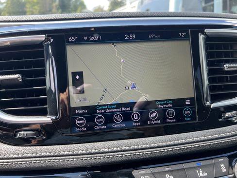 Used 2019 Chrysler Pacifica Limited w/ Advanced Safetytec Group image 19