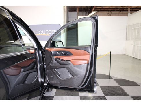 Used 2019 Chevrolet Traverse High Country w/ LPO, Floor Liner Package image 29