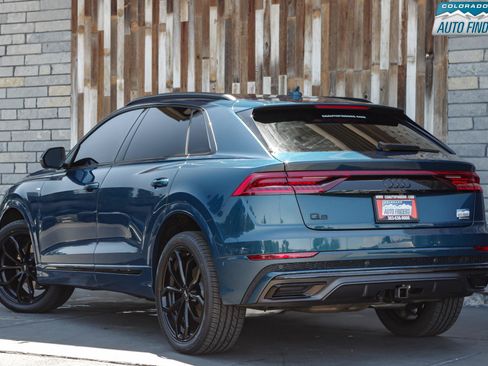 Used 2021 Audi Q8 Prestige w/ Prestige Package AWD/4WD image 4