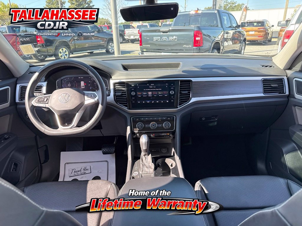 Used 2023 Volkswagen Atlas SE w/ Panoramic Sunroof Package FWD image 32