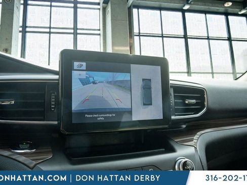 Used 2020 Ford Explorer Limited w/ Class III Trailer Tow Package AWD/4WD image 8