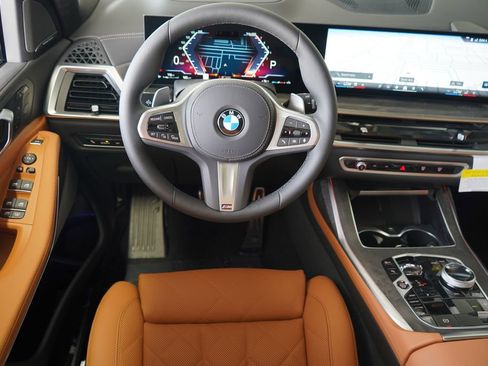 New 2026 BMW X7 xDrive40i w/ M Sport Package image 15