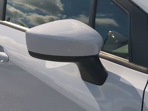 New 2025 Nissan Versa SV w/ Trunk Package image 12