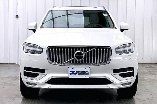 Used 2022 Volvo XC90 T6 Inscription w/ Advanced Package AWD/4WD image 3
