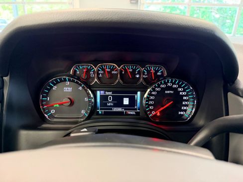 Used 2020 Chevrolet Tahoe LT RWD image 32