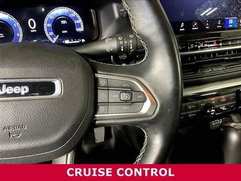 Used 2022 Jeep Compass High Altitude AWD/4WD image 11