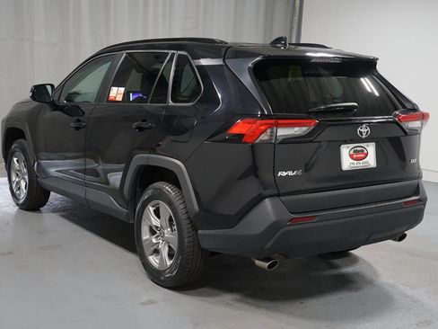 Used 2025 Toyota RAV4 XLE FWD image 6