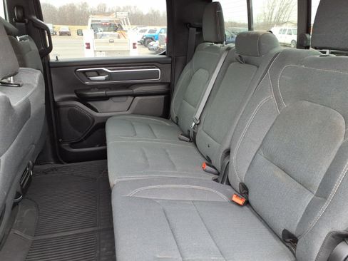 Used 2022 RAM 1500 Big Horn AWD/4WD image 9
