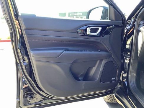 New 2025 Jeep Compass Trailhawk w/ Sun & Sound Group image 9