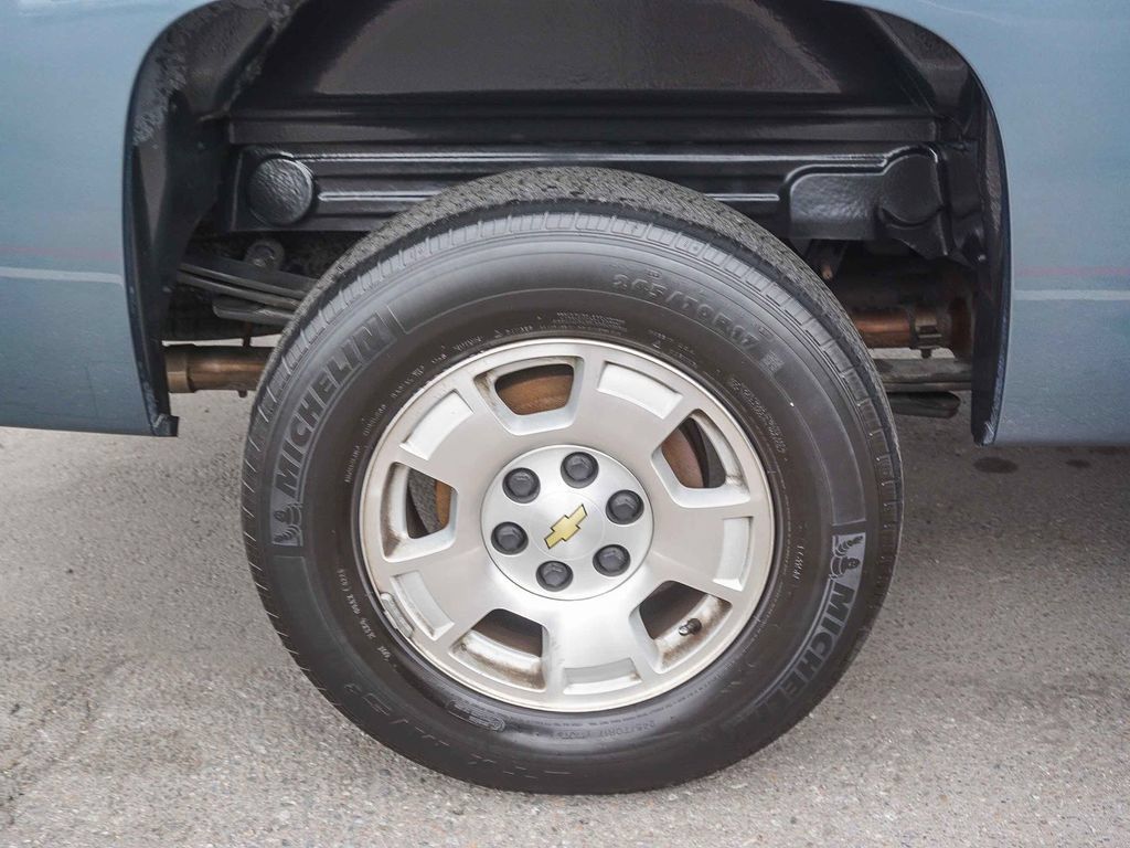 Used 2013 Chevrolet Silverado 1500 LT w/ All-Star Edition RWD image 8