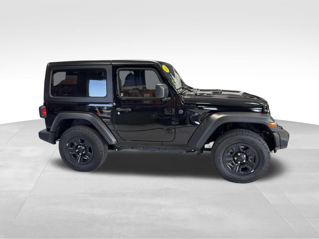 Used 2026 Jeep Wrangler Sport AWD/4WD image 10