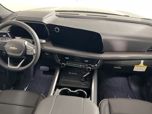 New 2026 Chevrolet Tahoe Premier AWD/4WD image 16