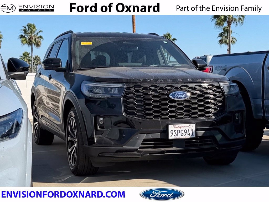 Used 2025 Ford Explorer ST-Line w/ Premium Package RWD image 1
