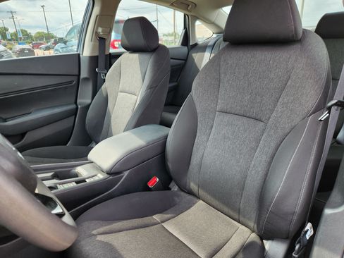 Certified 2024 Honda Accord EX image 8