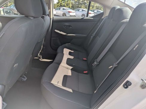 Used 2025 Nissan Sentra SV FWD image 12