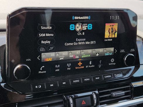 Used 2023 Nissan Pathfinder SL w/ Cargo Package image 16