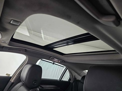 Used 2018 Cadillac CTS Premium Luxury RWD image 22