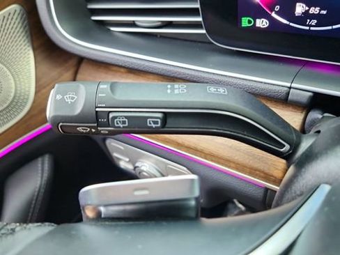 Used 2025 Mercedes-Benz GLE 350 4MATIC image 40