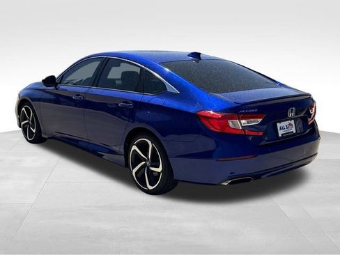 Used 2018 Honda Accord Sport image 6