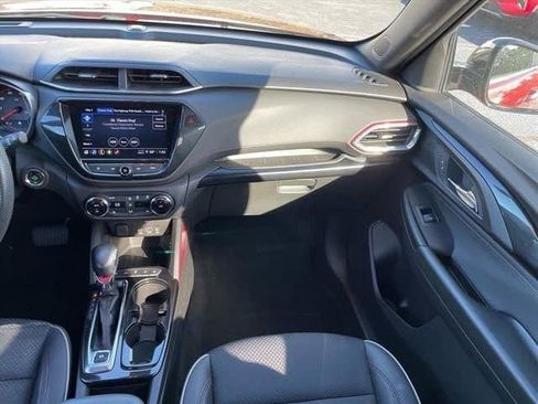 Used 2023 Chevrolet TrailBlazer RS w/ Convenience Package image 11