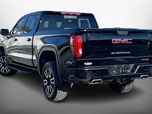 Used 2025 GMC Sierra 1500 AT4 w/ AT4 Premium Package image 11