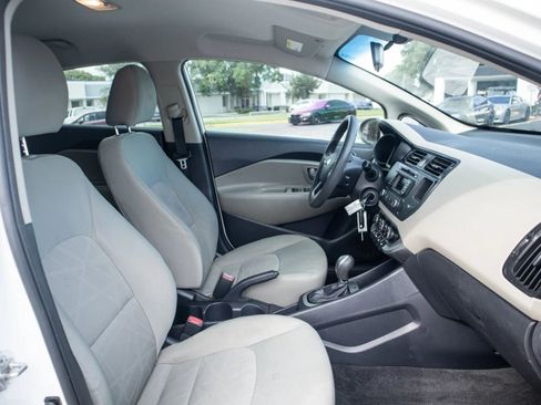 Used 2014 Kia Rio LX w/ Power Package FWD image 13