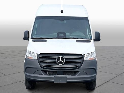 New 2025 Mercedes-Benz Sprinter 2500 image 3