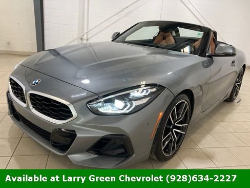 Used 2023 BMW Z4 sDrive30i w/ Premium Package image 11