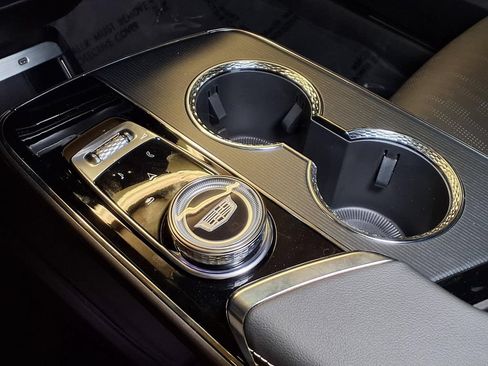 New 2026 Cadillac Lyriq Luxury RWD image 19