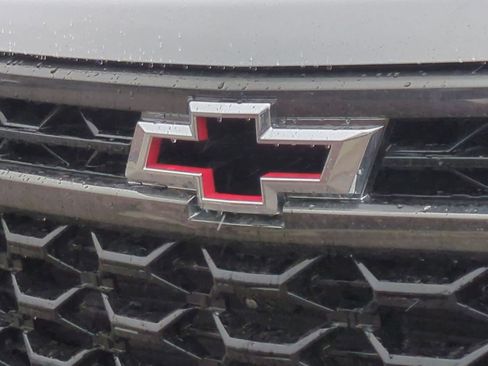 Used 2023 Chevrolet Silverado 1500 ZR2 w/ Technology Package image 12