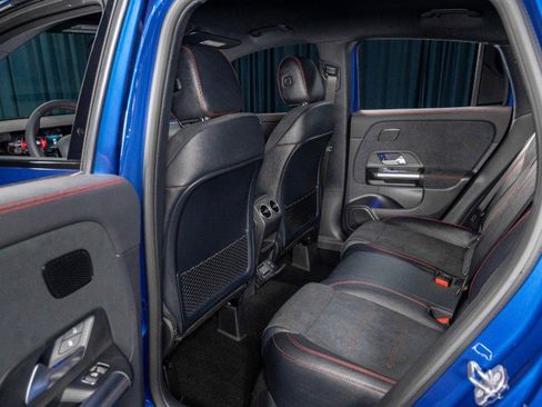 Certified 2025 Mercedes-Benz GLA 250 image 13