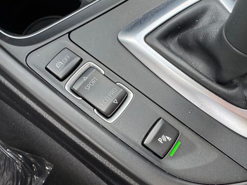 Used 2019 BMW 330i xDrive Wagon w/ Premium Package image 26