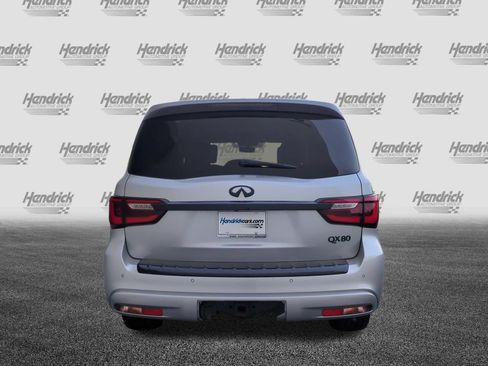 Used 2019 INFINITI QX80 Luxe w/ Proactive Package AWD/4WD image 9