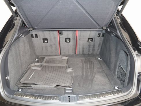 Used 2021 Porsche Macan S image 61