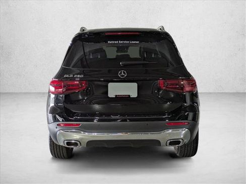 Used 2025 Mercedes-Benz GLB 250 image 9