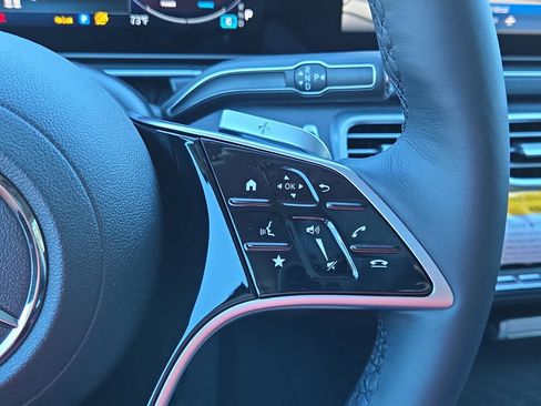 New 2026 Mercedes-Benz GLS 450 4MATIC image 21
