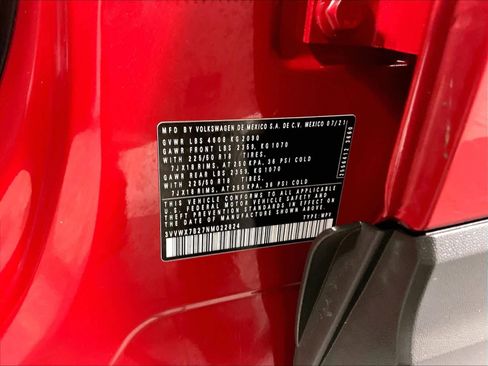 Certified 2022 Volkswagen Taos SE image 35