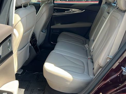 Certified 2023 Lincoln Nautilus Reserve w/ Equipment Group 201A image 13