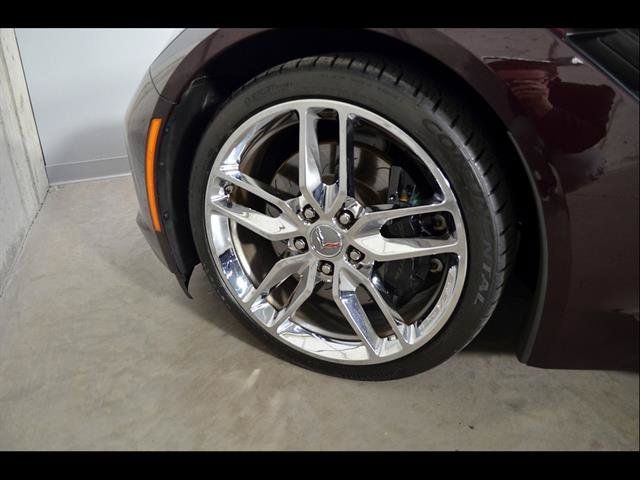 Used 2017 Chevrolet Corvette Stingray Convertible RWD image 10