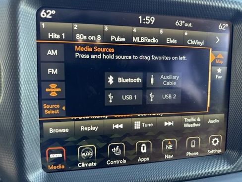 Used 2022 Jeep Wrangler Unlimited Rubicon 4xe w/ Cold Weather Group AWD/4WD image 21